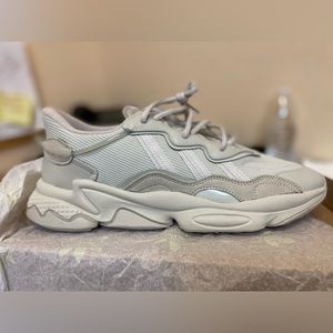 Adidas Ozweegos Bliss